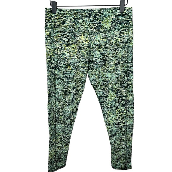 lululemon athletica Pants - Lululemon Blue Green Static Camo 3/4 Leggings 10